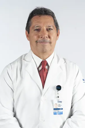 Dr. José Andrés Hernández Denis, Ginecólogo, miomas, laparoscopia